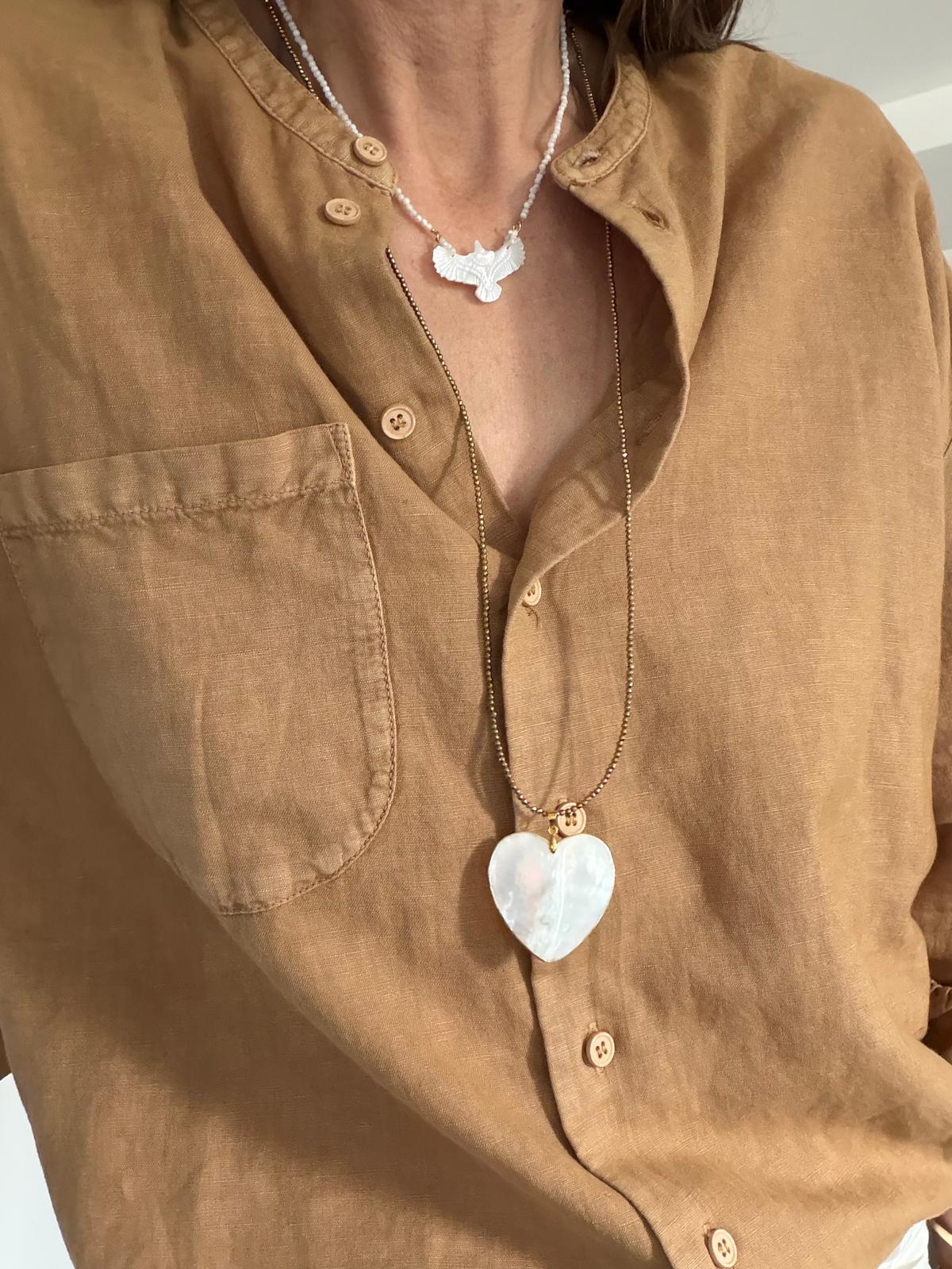 Mother-of-pearl heart necklace