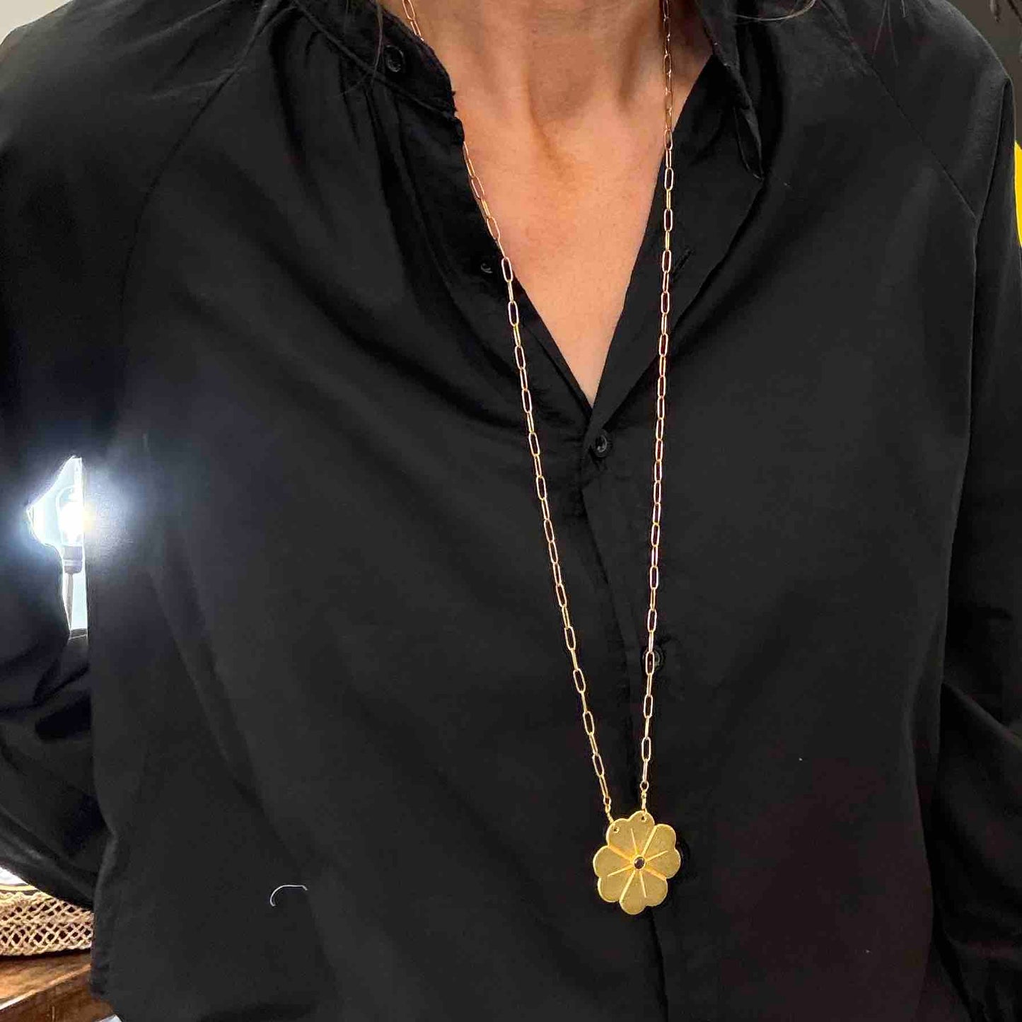 Flower XL gold necklace