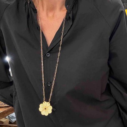 Flower XL gold necklace