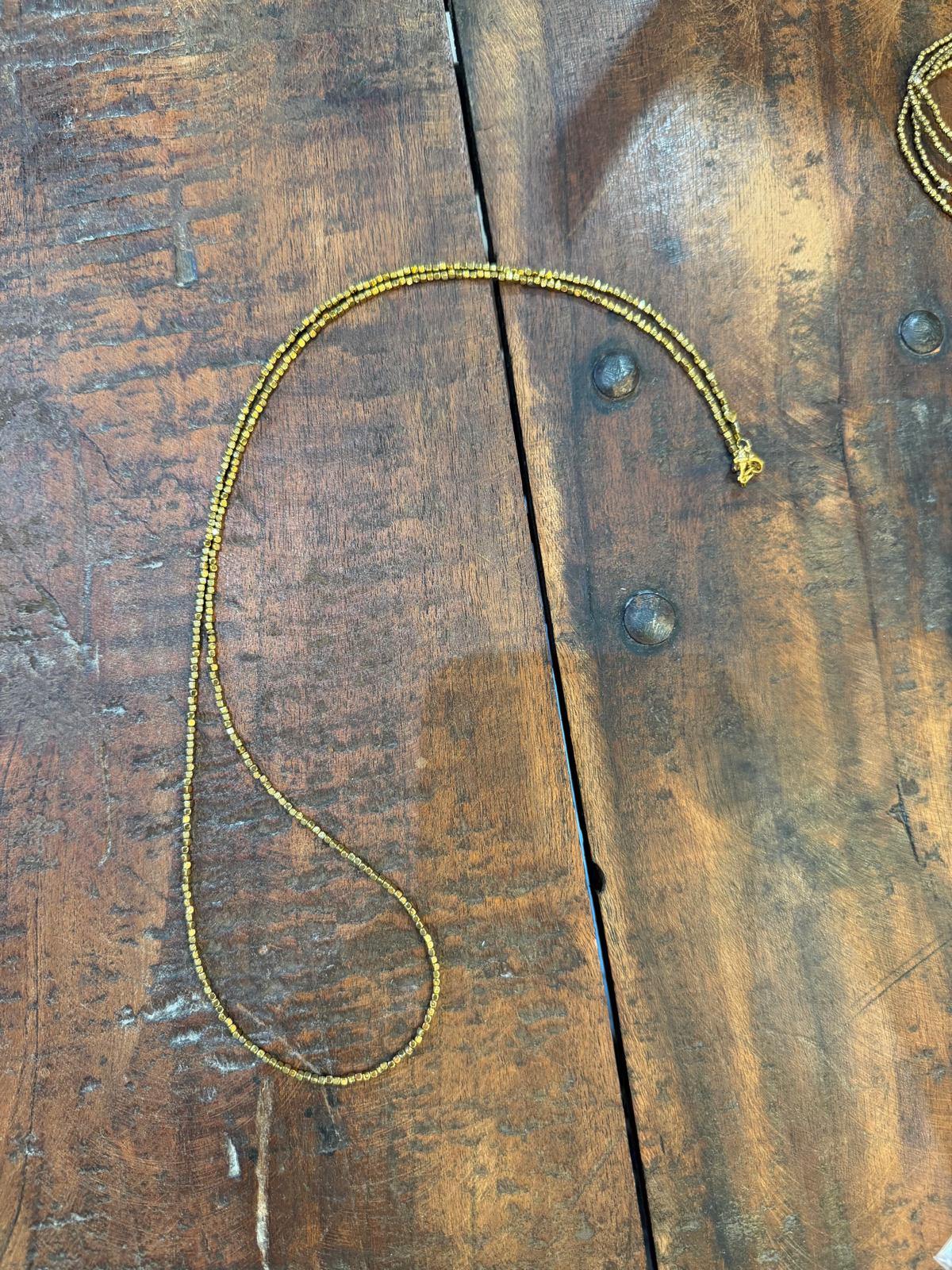 Sautoir hématites fines perles