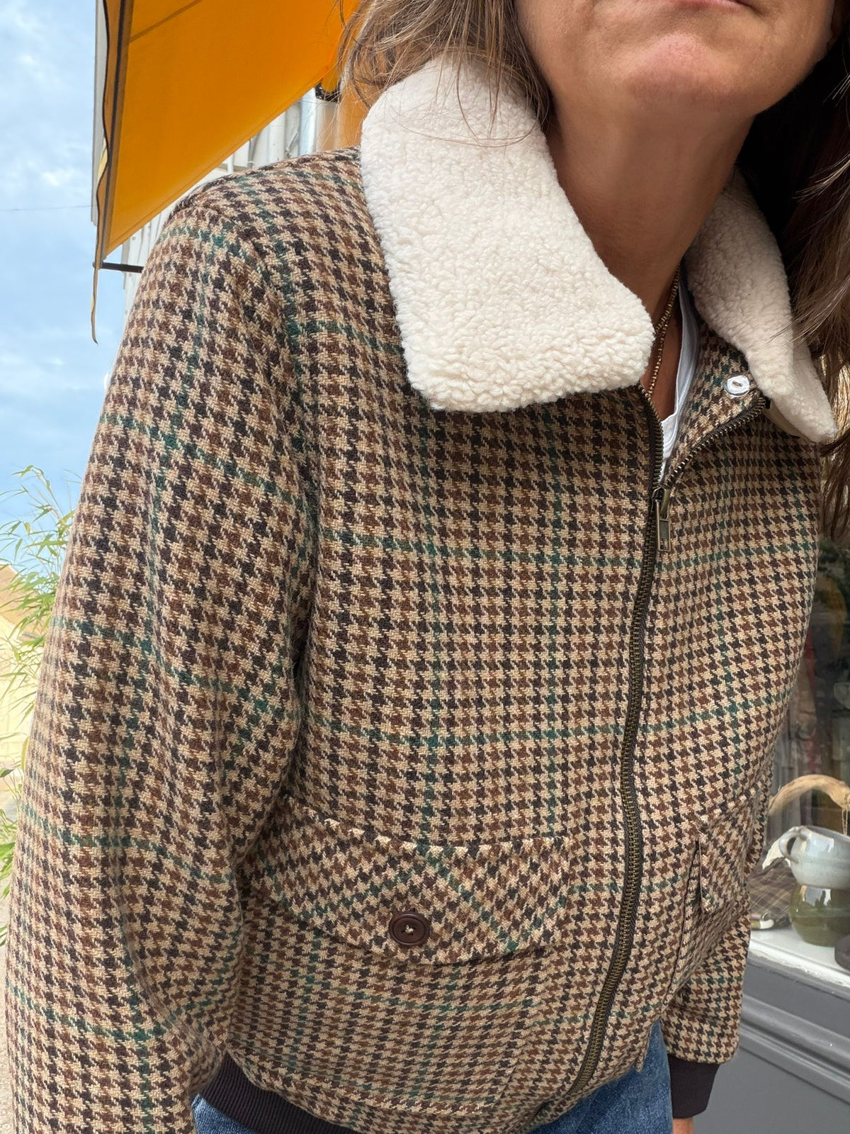 Veste Vuky nuts - MKT